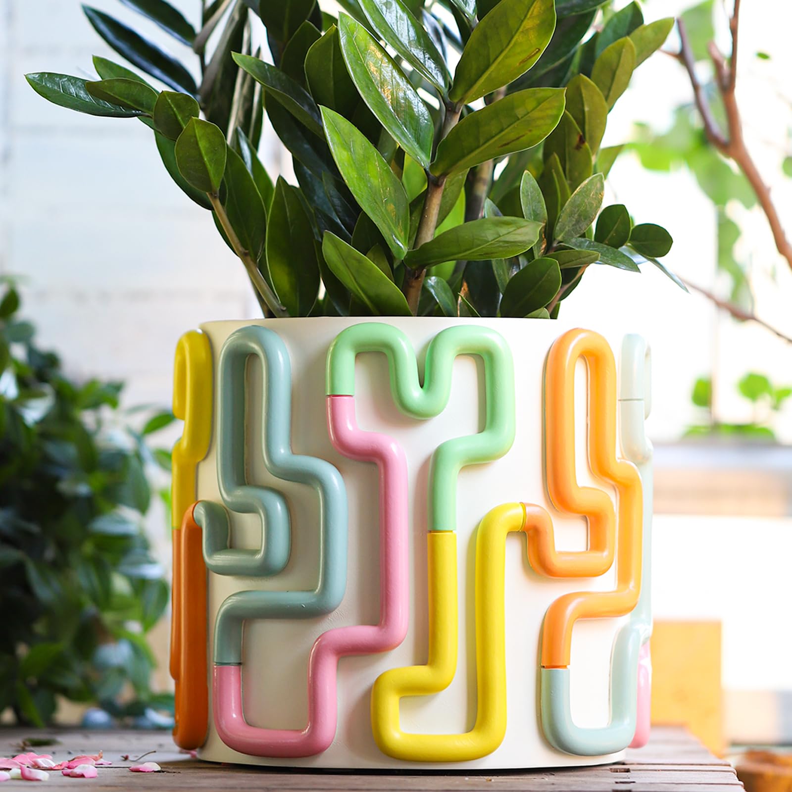 GUGUGO Colorful Flowers Planters Cute Unique Rainbow Planter with Drainage,Vintage Retro Eclectic Flower Plant pots for Indoor Plants and Succulent,Boho Modern Home Décor