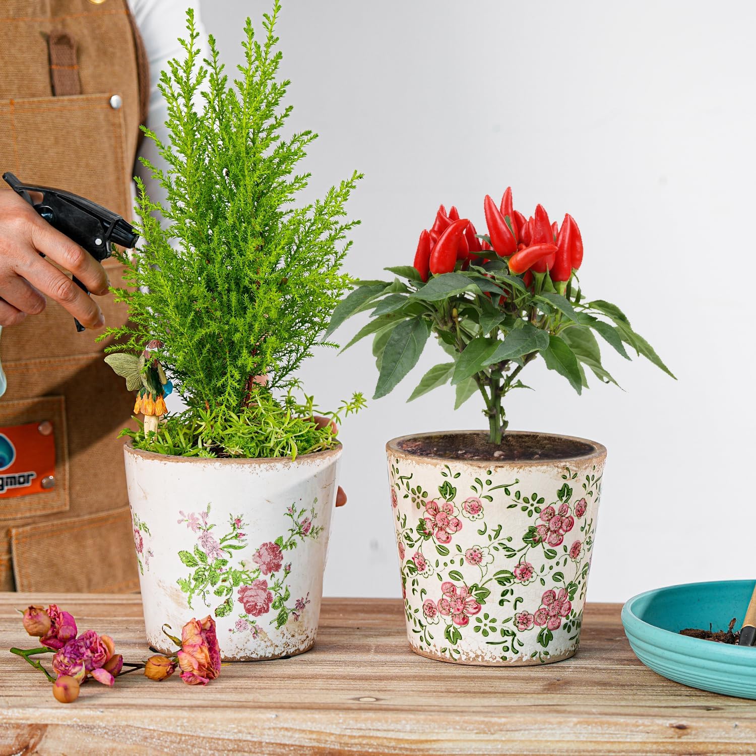 Sungmor Vintage Ceramic Planter Set of 2 - Decorative Indoor & Outdoor Flower Pots with Drainage Holes - Tuscan Décor Pots, 5.5" Ice Crackle Glaze Planters for Home, Kitchen, Patio, and Garden